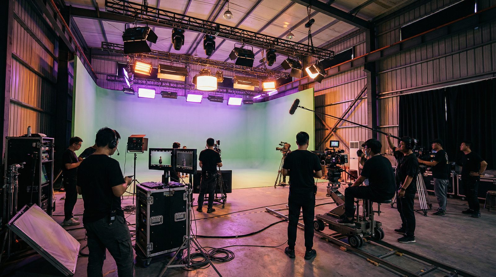 抖荫短视频专业影棚